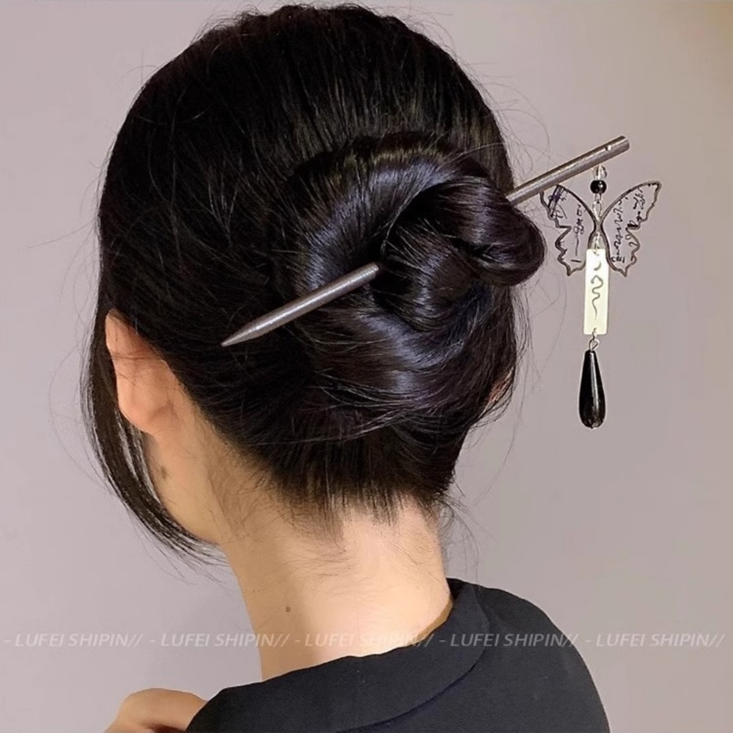 Horquilla ligera de lujo con b - Tech Accessories For Women reseña y precio